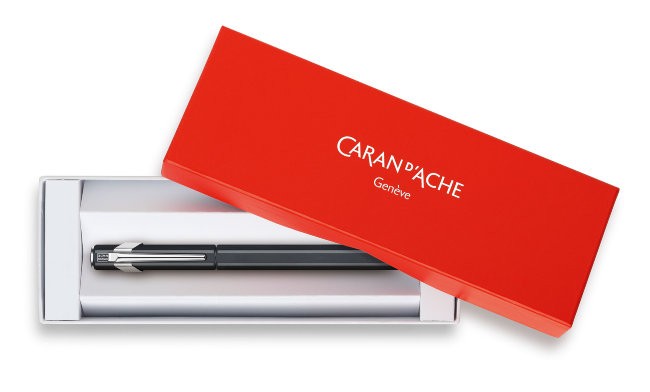 Перьевая ручка Caran d'Ache Office 849 Classic Matte Black Перьевая ручка Caran d'Ache Office 849 Classic Matte Black